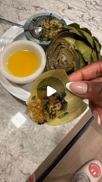 Shakayla Felice on Instagram: "Steamed artichoke + crispy basil quinoa + plant based butter 😮‍💨  #snack #snacktime #plantbasedsnacks #artichoke" Quinoa Plant, Steamed Artichoke, Basil Quinoa, Plant Based Butter, Steam Artichoke, Plant Based Snacks, Cheap Easy Meals, Snack Time, Artichoke