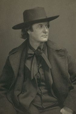 Elbert Hubbard Quotes, Elbert Hubbard, Bungalow Style, Famous Men, Arts And Crafts Movement, Portrait Photographers, Bungalow, Les Oeuvres, Period