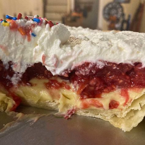 raspberry cream pie recipe - Cookie Madness Raspberry Cream Pie With Meringue Crust, Sour Cream And Raspberry Pie, Raspberry Cream Pie, Raspberry Cream Pies, Foolproof Recipes, Raspberry Pie, Cream Pies, Baked Pie Crust, Raspberry Cream