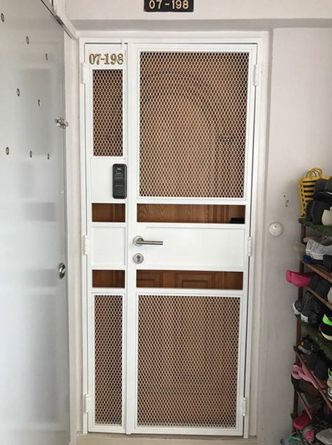 pet proof gate Hdb Gate, Steel Gates, Window Grill Design Modern, Door Grill, Metal Doors Design, Steel Door Design, Iron Door Design, Grill Door Design, Safety Door