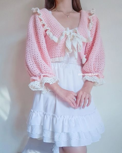 Julia | Living my pink princess dream 👑 🩷 with @yala__stitched Alaine's Constance Cardigan🥹 I love this whole lacey feeling, with the ruffles?… | Instagram Crochet Ballet, Coquette Crochet, Wool Clothes, Crochet Top Outfit, Bead Crafts Diy, Crochet Cord, Crochet Coaster Pattern, Crochet Ladies Tops, Crochet Clothing And Accessories