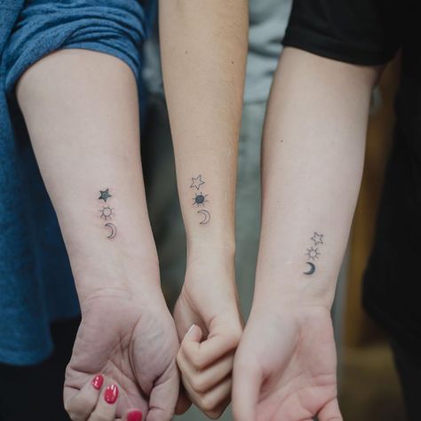 25 Mother-Daughter Tattoos That Prove It's a Bond Like No Other | Parenting Questions | Mamas Uncut Mum And Daughter Tattoo, Mommy Daughter Tattoos, Mother Tattoos For Children, Mom Daughter Tattoos, Small Matching Tattoos, Tattoos Infinity, Moon Tattoos, Mom Tattoo Designs, Mother Tattoos