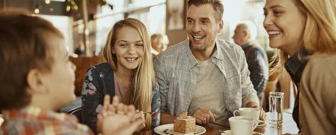 12 Benefits of the American Express Gold Card - NerdWallet American Express Gold Card, American Express Gold, Cheap Family Vacations, Family Brunch, Restaurant Photography, Restaurant Photos, Budget Vacation, Hotel Collection, Young Family