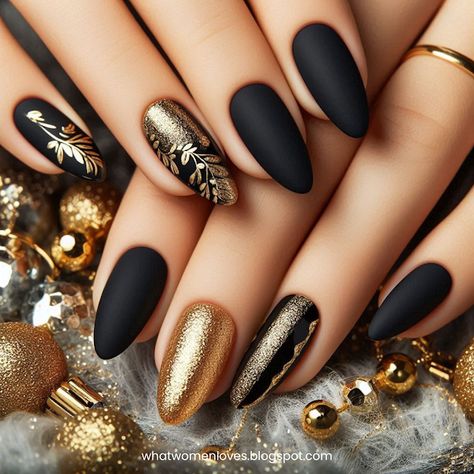 New Year's Eve Nails New Year's Eve Nails, White Gel Nails, End Of Year Party, New Years Eve Nails, Red Nail Polish, Thanksgiving Nails, Party Nails, Party Look, Accent Nails