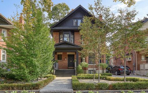 31 Maclennan Avenue - ROSEDALE, TORONTO — the MASH Toronto Homes, Toronto Houses, Canada Pictures, Canada House, Great House, Good House, Colonial House, Brick House, House Inspo