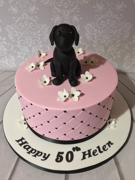 Pink quilted cake with Black Labrador Black Lab Cake Ideas, Labrador Birthday Cake, Black Dog Cake, Black Lab Cake, Labrador Cake, Dachshund Cake, Quilted Cake, Cake Bear, 8th Birthday Cake