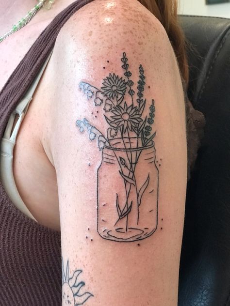 Flower In Jar, Mason Jar Tattoo, Jar Tattoo, Mystical Tattoos, Lavender Tattoo, Cute Tats, Western Tattoos, Valley Flowers, Mason Jar Flowers