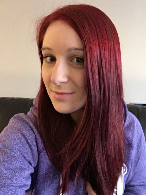 Love my new colour! Started with dyed dark red/brown hair and did one application of hicolor in magenta with 30v. Loreal Hicolor Magenta, Hicolor Magenta, Dark Red Brown Hair, Magenta Hair Dye, Dark Red Hair With Brown, Loreal Hicolor, Magenta Hair, Dark Red Brown, Red Brown Hair