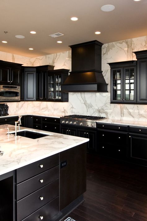 Here is the white marble-like this with movement in it looks gorgeous when applied as a full high backsplash. #whitemarblekitchencountertop #whitemarblekitchencounter #whitemarblekitchentop #whitemarblecolor #darkcabinet #blackcabinet #darkcabinetry #blackcabinetry #fullhighwhitemarbleslabbacksplash #blackkitchensink #blackkitchenhood #darkbrownhardwoodfloor #espressocolorwoodflooring #undercabinetlighting #recesslight #whitemarbleslabbacksplash #darkcabinetwhitemarblecountertop White Marble Kitchen Countertops, Social Dynamics, Dark Cabinets White Countertops, Kitchen Design Countertops, Espresso Kitchen Cabinets, White Marble Kitchen, Marble Countertops Kitchen, Black Countertops, Black Kitchen Cabinets