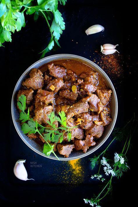 Beef Masala | Video - NISH KITCHEN Beef Masala, Beef Curry Recipe, Veal Recipes, Beef Curry, How To Cook Beef, Food Menu Design, Powder Recipe, Air Fryer Dinner Recipes, Tender Beef