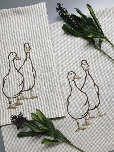 Hand Embroidery Templates, Embroidery Napkins, Fabric Stamping, Hand Embroidery Projects, 자수 디자인, Hand Embroidery Art, Flower Embroidery Designs, Modern Cross Stitch, Embroidery Tutorials