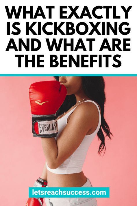 Boxing Benefits, Muay Thai Training Workouts, Kickboxing Outfit, Kickboxing Benefits, Kickboxing Quotes, Kickboxing Motivation, Kickboxing Women, Kickboxing Gloves, Cardio Kickboxing