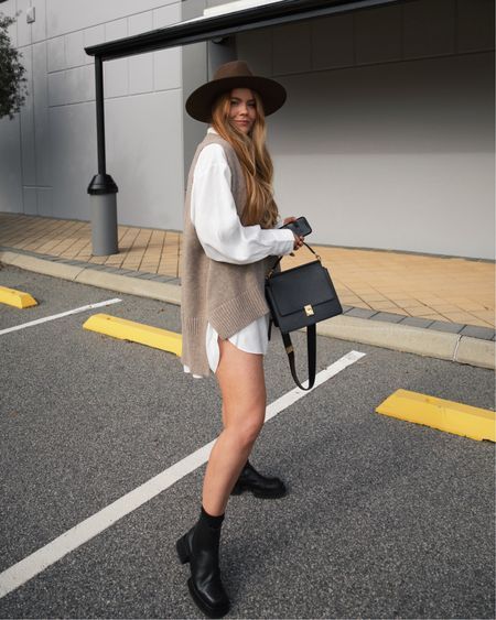 Alias Mae Boots Outfit, Guess Boots Outfit, Chunky Boots Outfit, Knitted Vests, Guess Boots, Alias Mae, Oversized Shirts, Winter Closet, Aesthetic Fits