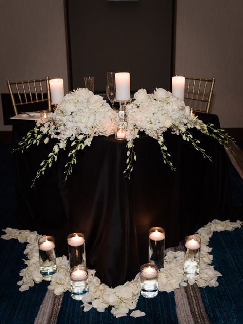 Modern black and white wedding sweetheart table | Ballroom tablescape decor with white flowers and candles | Modern Glamorous Wedding With Fabulous Black And White Details- Flashy Mama Photography White Wedding Sweetheart Table, Wedding Table Black, Wedding Sweetheart Table Ideas, Sweetheart Table Ideas, Modern Black And White Wedding, Wedding Sweetheart Table, Black And White Wedding Theme, 2nd Wedding, Head Table Wedding