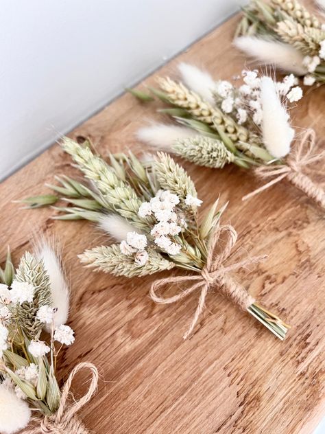 Wheat Wedding, Dried Gypsophila, Dried Wheat, Button Holes Wedding, Dried Flowers Wedding, Daisy Wedding, Bunny Tails, Flower Stems, Boutonniere Wedding