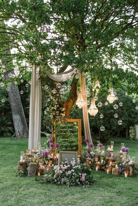 Cottage Core Wedding, Cottagecore Wedding, Forest Theme Wedding, Garden Theme Wedding, Dream Wedding Decorations, Enchanted Forest Wedding, Cottage Wedding, Secret Garden Wedding, Enchanted Wedding