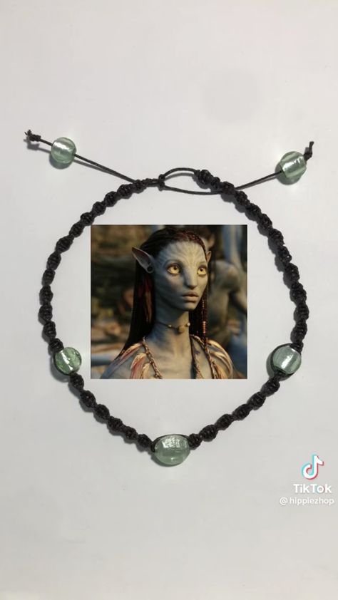 Avatar Pandora Inspired Jewelry, Omaticaya Accessories, Avatar Diy Crafts, Avatar Bracelet, Hand Painted Stools, Avatar Theme, Easy Little Girl Hairstyles, Avatar Dr, Safety Pin Jewelry