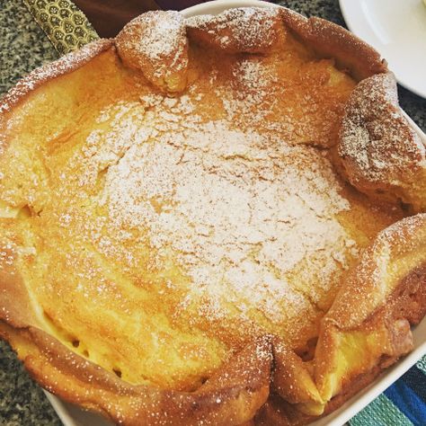 Oven Pancake (pannekoeken) Dutch Pancakes Recipe, Pannekoeken Recipe, Sautéed Apples, Dutch Baby Pancakes, Oven Pancake, Dutch Baby Pancake Recipe, Oven Pancakes, Dutch Baby Recipe, Dutch Pancakes