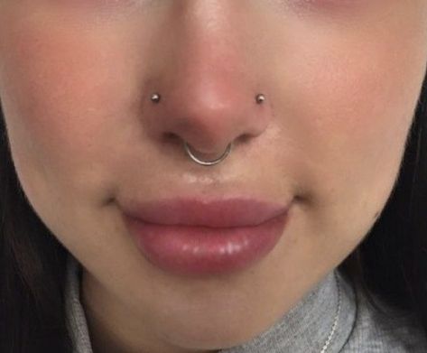 Female Nose Piercing, Multiple Nose Piercings Rings, Nose Piercing Multiple, Nose Piercings Septum And Nostril, Nostril Piercing Pearl, Septum And Nostril Piercing Aesthetic, Tooth Gem, Nose Piercing, Piercing Tattoo