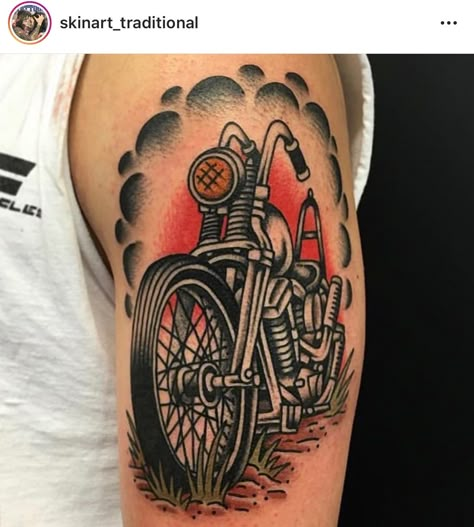 Old School Biker, Biker Tattoos Designs, Engine Tattoo, Biker Tattoo, Harley Tattoos, Motorcycle Tattoo, Motor Tattoo, Harley Davidson Tattoos, Traditional Style Tattoo