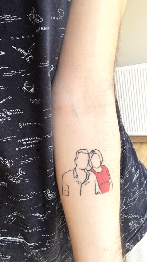 Tattoo Mother And Son, Tattoo Design Minimal, Memories Tattoo, Man Tattoo Ideas, Tattoo Mother, Tattoos For Mom, Mother And Son Tattoo, Tattoo Man, Son Tattoo