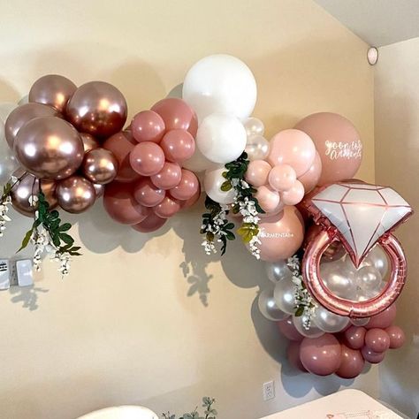 Balloon Decor, Tolu, Ornament Wreath, Balloon Decorations, 12 Days, Engagement Party, Balloons, On Instagram, Quick Saves