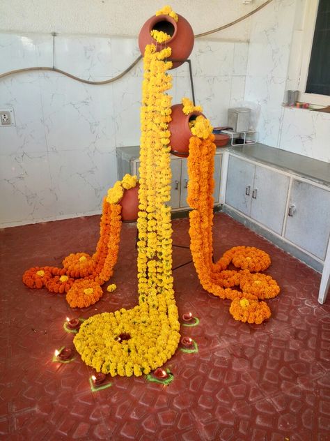 Flowers decoration at my sweet home on diwali. .... Matka Flower Decoration, Kerala Theme Decoration, Matki Decoration Ideas For Diwali, Tamil Engagement, Onam 2024, Entrance Decor Ideas, Traditional Backdrop, Mehndi Decoration, Indian Wedding Decorations Receptions