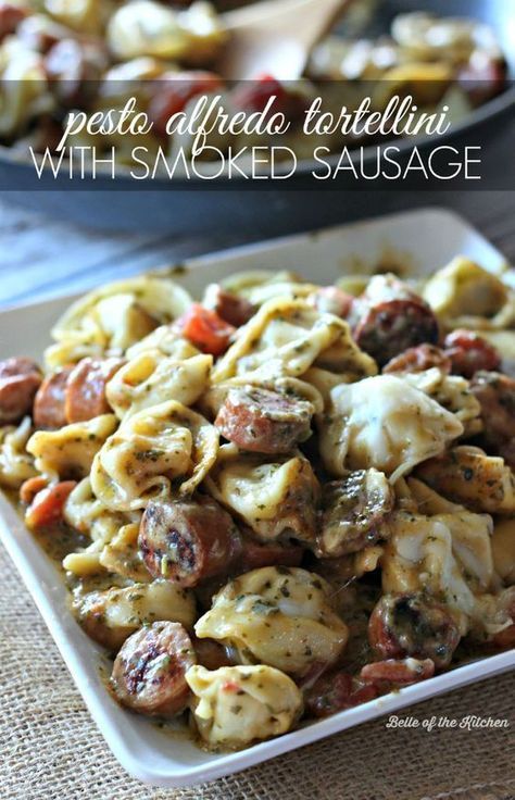 Pesto Sausage Lasagna, Pesto Alfredo Sauce, Pesto Alfredo, Belle Of The Kitchen, Alfredo Tortellini, Smoked Sausages, Full Meals, Tortellini Recipes, Creamy Pesto