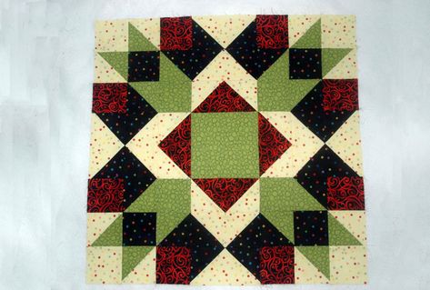 Simple Quilt, Quilt Big, Big Block Quilts, Christmas Quilt Patterns, Quilt Block Patterns Free, Quilt Square Patterns, Medallion Quilt, Barn Quilt Patterns, Beginner Quilt Patterns