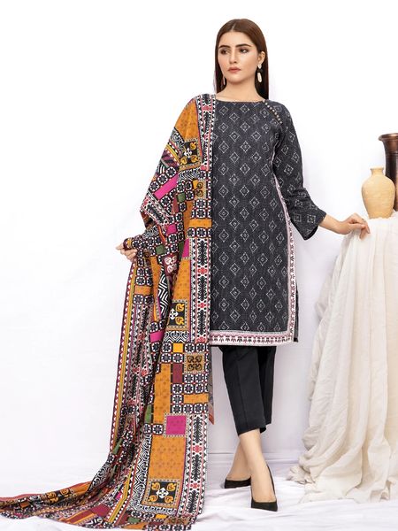 Printed Salwar suit for daily wear . Buy Now. #kurti #kurtiset #prettydresses #suits #suitsets #indowestern #ethnicwear #traditional #pastel #designerprettyblouse #kurti #kurtiset #prettydresses #suits #suitsets 
#indowestern #ethnicwear #traditional #pastel #designerprettyblouses #blousepatterns #blousedesigns #sareeblouse #fashion #sareeinspiration #blouse #justblouses #blousedesigns #sareeblouse #fashionillustration Printed Khaddar Suit Designs, Khadar Dress Designs Pakistani, Khaddar Shirt Design, Dress Design Pakistani, Shirt Design For Girls, Eastern Dresses, Pakistani Clothes, Alkaram Studio