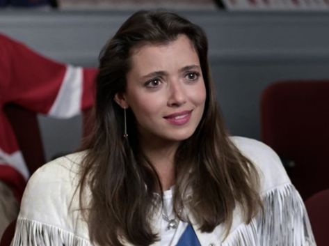 Sloan Peterson Ferris Bueller, Ferris Buellers Day Off Sloan, Sloane Peterson Hair, Sloan Ferris Bueller, Mia Sara 80s, Sloane Ferris Bueller, Iconic Brunette Characters, Sloane Peterson, Ferris Buller