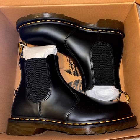 Doc Martins - Chelsea Boots: Size 9 W Doc Martin Chelsea Boots, Doc Martin Boots, Doc Martins Boots, Doc Martin, Martin Boots, Dr Martens Shoes, Martens Shoes, Dr. Martens Boots, Wearing Black