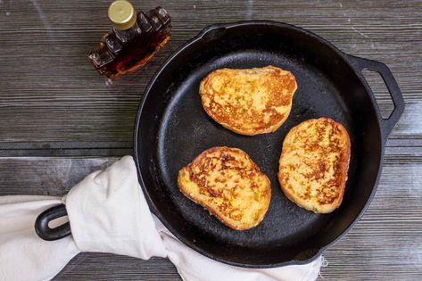 Basic French Toast, French Bread French Toast, Easy French Toast Recipe, Eggnog French Toast, Classic French Toast, Vegan French Toast, Basic French, Chicken Kitchen, Make French Toast