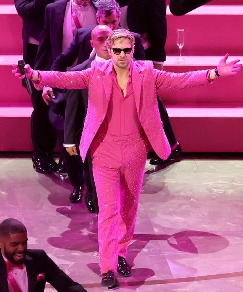 ryan gosling oscars 2024 Ryan Gosling Hot Pics, Ryan Gosling Oscars 2024, Ryan Gosling Oscars, Im Just Ken, Ryan Gosling Ken, Ryan Gossling, 2024 Oscars, Little Mix Outfits, Райан Гослинг