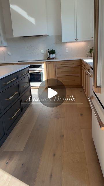 Victoria | home design + affordable decor | on Instagram: "-Cabinet Details-   Lower cabinets: Rift sawn White oak   Upper cabinets: Sherwin Williams Snowbound   Island: Sherwin Williams Iron Ore     SAVE this to reference later! . . . #homedesign #neutralhome #interiordesign #modernhome #homeinspo #kitchendesign #kitcheninspo #quartzcoutertops #kitchenisland #kitchentrends #whiteoakcabinets #blackcabinets" White Oak Upper Cabinets Black Lowers, Iron Ore Island White Cabinets, Oak Lower Cabinets White Upper, Alabaster Sherwin Williams Kitchen Cabinets, Oak Upper Cabinets, Painted Island With Wood Cabinets, Snowbound Kitchen Cabinets, Rift Sawn White Oak Cabinets, Cabinets Sherwin Williams