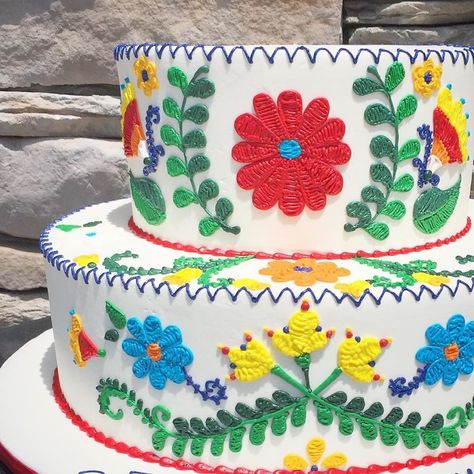 Mexican Cake, Mexican Birthday Parties, Cactus Cake, Fiesta Cake, Mexican Birthday, Patterned Cake, Fiesta Theme Party, Torte Cupcake, Cake Artist