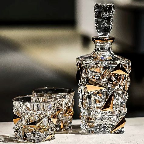 Bohemia Gold-Accented Crystal Whisky Decanter Set - MASU Whisky Decanter Set, Bartending School, Whisky Decanter, Whiskey Decanter Set, Sake Set, Whisky Glasses, Luxury Dinnerware, Cigars And Whiskey, Bohemian Crystal