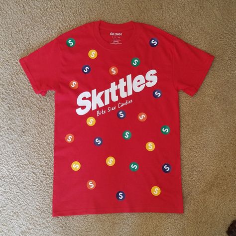 Halloween t shirt - bag of skittles Easy Candy Costumes Diy, Snack Costumes Diy, Skittles Costume Diy, Diy Food Costumes For Kids, Skittles Halloween Costume, Skittle Costume, Skittles Costume, Skittles Shirt, Heather Costume