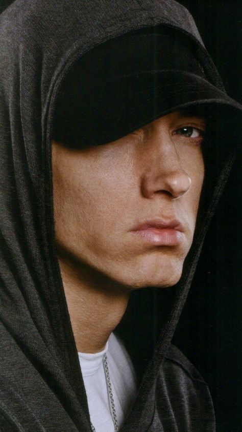 Eminem Wallpaper Iphone, Eminem Wallpaper, The Slim Shady, Eminem Wallpapers, Eminem Photos, Beautiful Lion, Eminem Rap, Eminem Slim Shady, The Real Slim Shady