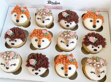 Macy Schmelzer’s Instagram post: “A little close up of the sweet woodland creatures featured in my last post 🤍 Baby deer, fox, and hedgehogs 🌿” Woodland Creature Cupcakes, Woodland Baby Shower Cupcakes, Woodland Theme Baby Shower Girl, Woodland Theme Cupcakes, Woodland Animal Cupcakes, Deer Cupcakes, Woodland Cupcakes, Woodland Animal Baby Shower Theme, Woodland Baby Shower Food