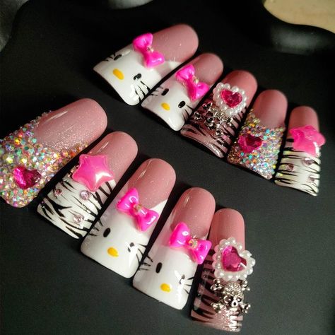 Hello Kitty Junk Nails, Gloomy Bear Nails, Nails Acrylic Hello Kitty, Pink Nails Y2k, Long Duck Nails, Nails Short Pink, French Press On Nails, Nails Birthday, Junk Nails