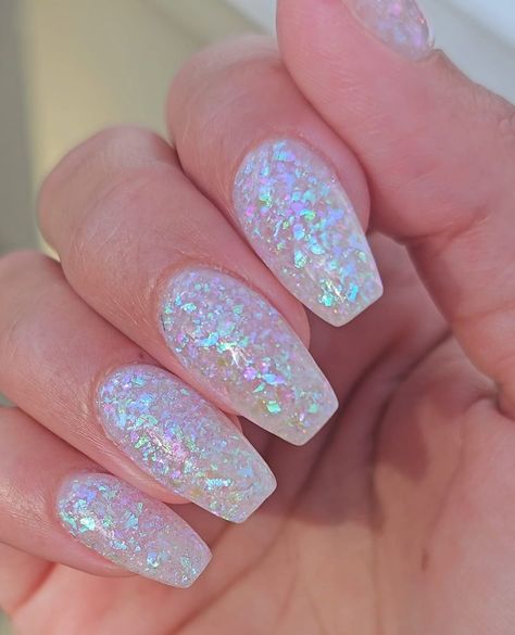 Amber F. perfectly captured the luminescence of ✨ Crystal Chandelier ✨ in this manicure!  💫 Shop Here! 💫 [https://www.peppigel.com/collections/new](https://www.peppigel.com/collections/gel-polish-colors)  _  #PeppiGel #DipPowderNails #GelNails #DIYNails #Nails #SummerNails #SummerNails2024 Glitter Manicure, Nail Looks, Glittery Nails, Gel Polish Colors, Polish Colors, Glitter Nail, Dip Powder Nails, Nails Nails, Diy Nails