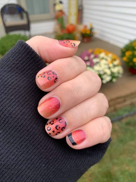 Color Street Solar Flare, Eclipse Nails, Nail Combos, Cheetah Nail Designs, Color Streaks, Cheetah Nails, Print Nails, Leopard Nails, Solar Flare