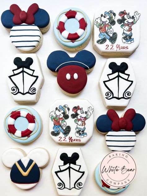 Cookie Carnival Disney, Cruise Cookies, Disney Floridian Cookies, Royal Icing Mickey Mouse Cookies, Disney Floridian Hotel Chocolate Chip Cookies, Vintage Disneyland Cookies, Disney Cruise Wedding, Mickey Mouse Cookies, Cookie Corner