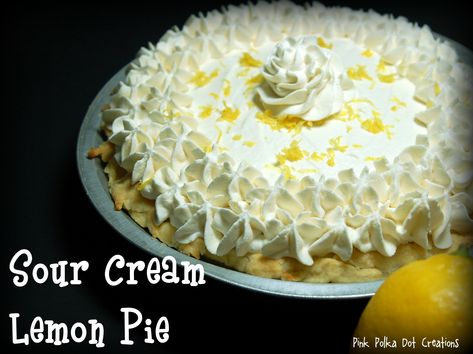 Marie Calendars, Sour Cream Lemon Pie, Lemon Pies, No Bake Lemon Pie, Lemon Sour Cream Pie, Lemon Raspberry Muffins, Desserts Homemade, Lemon Cream Pies, Survival Foods