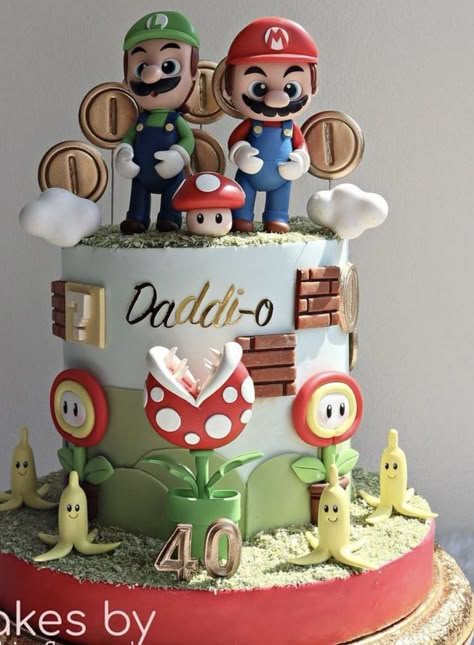 Super Mario Cupcakes, Mario Birthday Cake, Mario Bros Cake, Mario Bros Birthday Party, Super Mario Cake, Halloween Birthday Cakes, Super Mario Bros Party, 5th Birthday Cake, Mario Cake