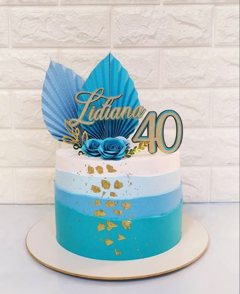 Birthday Cake Video, Bachelorette Cake, Buttercream Cake Designs, Birthday Cake With Flowers, 60th Birthday Cakes, 21st Birthday Cakes, 40th Birthday Cakes, Creative Cake Decorating, Cake Decorating Frosting