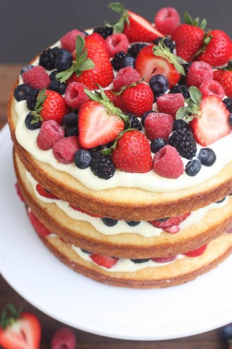 Easy Cake Decorating With Fruit, Fresh Berries Cake, Fruit Topped Cake, Easy Birthday Cake Recipes, Berry Cake Recipe, Best Birthday Cake Recipe, Lemon Layer Cakes, Diy Birthday Cake, Tastes Better From Scratch