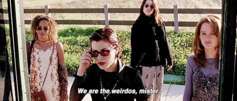 14 Reasons 'The Craft' Girls Are Still The Baddest Witches Around ... Witchy Facebook Cover, We Are The Weirdos Mister, Fairuza Balk, The Craft 1996, The Craft Movie, Witch Coven, Play That Funky Music, Witchy Wallpaper, The Good Witch