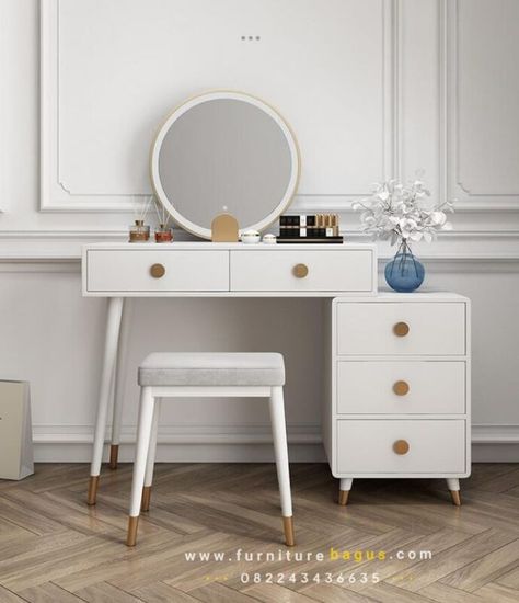 White And Gold Nightstand, Luxury Dressing Table, Luxury Dresser, Modern Dressing Table Designs, Dressing Table Modern, Home Office Built Ins, Blue Bedroom Walls, Dressing Room Decor, Small Room Design Bedroom